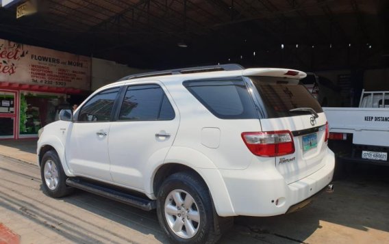 Selling 2nd Hand Toyota Fortuner 2010 Automatic Diesel at 90000 km in Cebu City-4