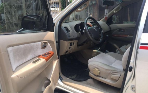 Selling Toyota Fortuner 2011 Manual Diesel in Quezon City-8