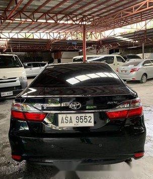 Selling Black 2015 Toyota Camry at 42000 km-4