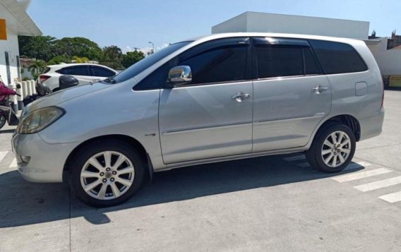 Used Toyota Innova 2005 at 100000 km for sale in Antipolo-1