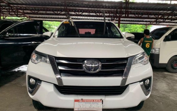 White Toyota Fortuner 2017 for sale 