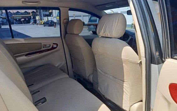 Used Toyota Innova 2005 at 100000 km for sale in Antipolo-4