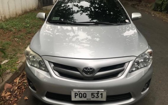 Selling Used Toyota Corolla Altis 2011 in Caloocan-1