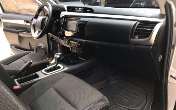 Toyota Hilux 2017 Automatic Diesel for sale in Marilao-9