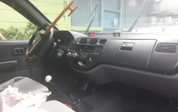 2nd Hand Toyota Revo 2000 for sale in Quezon City-3