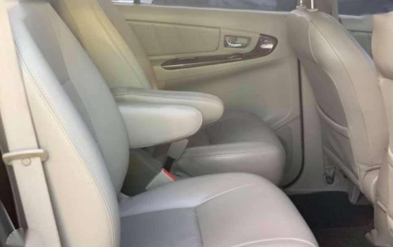 Toyota Innova 2012 for sale -8