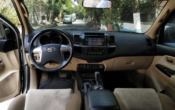 Toyota Fortuner 2014 Automatic Gasoline for sale in Makati-6