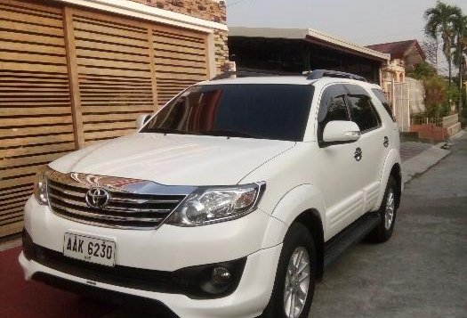 2nd Hand Toyota Fortuner 2014 for sale in Quezon City