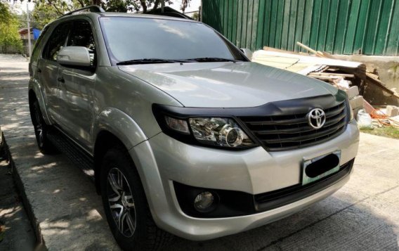 Toyota Fortuner 2014 Automatic Gasoline for sale in Makati-2