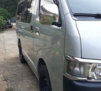 Toyota Hiace 2010 Manual Diesel for sale -1