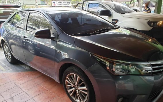 2015 Toyota Corolla Altis for sale in Quezon City-5