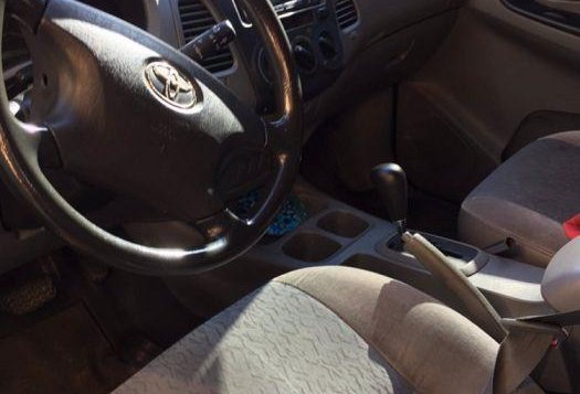 2011 Toyota Innova for sale in Silang-1