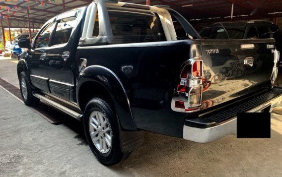 Selling 2nd Hand Toyota Hilux 2014 in Quezon City-3