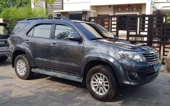 For sale Used 2012 Toyota Fortuner in Las Piñas-1