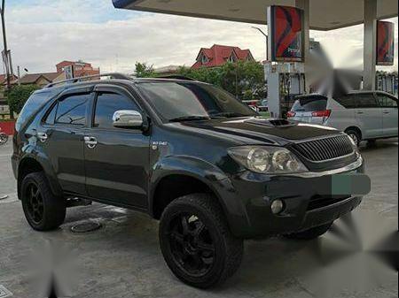 Selling Toyota Fortuner 2006 in Manila-2