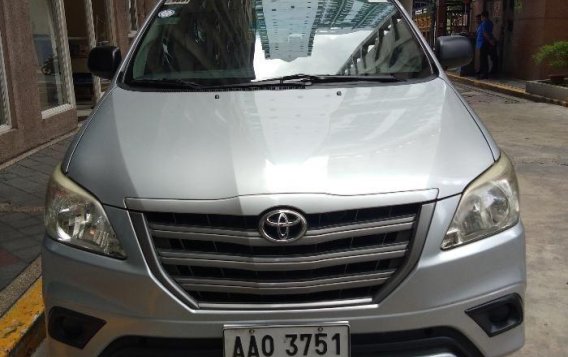 Selling Toyota Innova 2014 Manual Gasoline in Manila