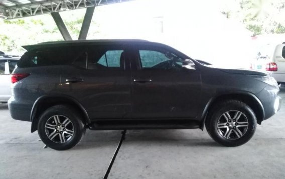 Selling Used Toyota Fortuner 2016 Automatic Diesel -2
