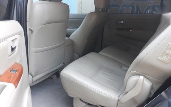 Toyota Fortuner 2011 Automatic Diesel for sale in Parañaque-5