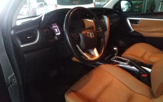 Selling Used Toyota Fortuner 2016 Automatic Diesel -5