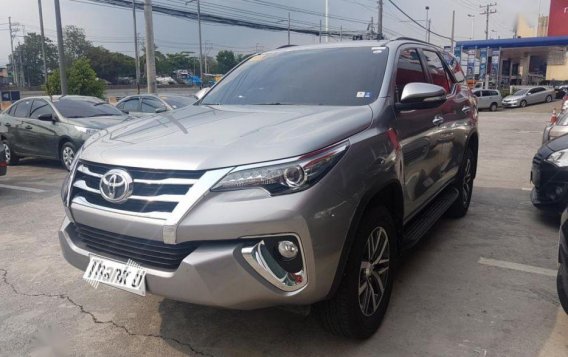 Selling 2nd Hand Toyota Fortuner 2017 in Manila-1