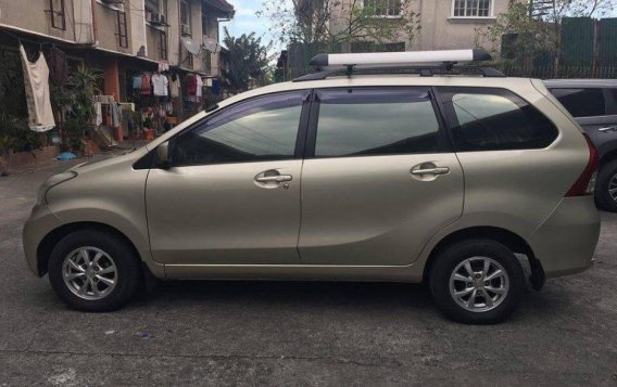 Toyota Avanza 2012 Automatic Gasoline for sale in Manila-3