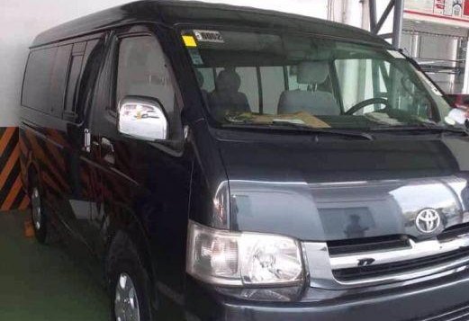 Toyota Grandia 2006 Manual Diesel for sale in Cebu City-1