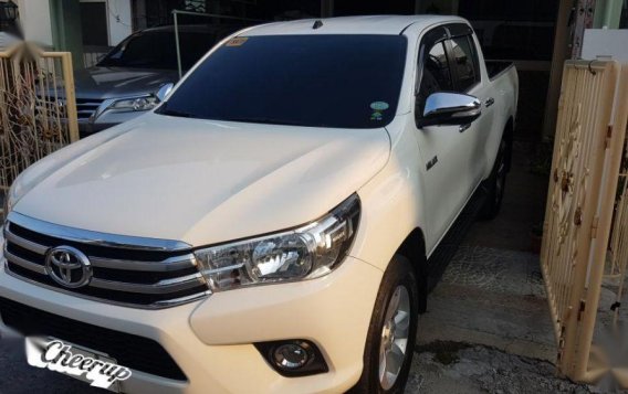 Toyota Hilux 2016 Manual Diesel for sale in Pasig