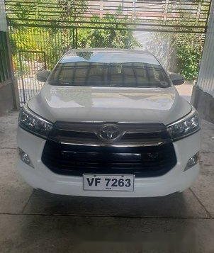 White Toyota Innova 2016 at 50000 km for sale-12