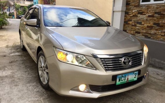 Selling Used Toyota Camry 2013 in Quezon City-1