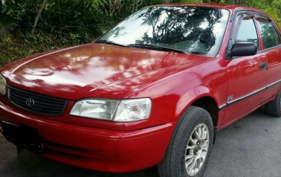 Selling Used Toyota Corolla 1999 Sedan in Muntinlupa