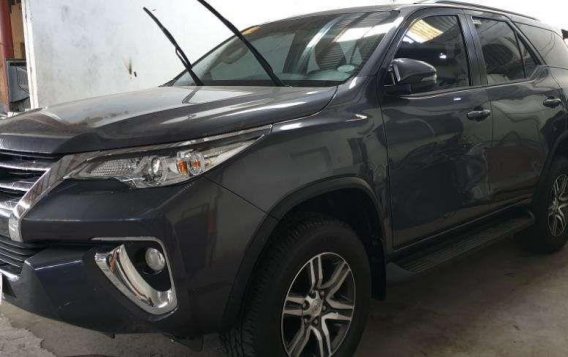 Selling 2018 Toyota Fortuner in Quezon City-2