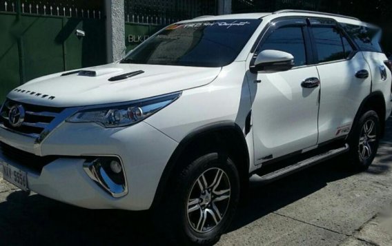 Selling Used Toyota Fortuner 2018 Automatic Diesel -7