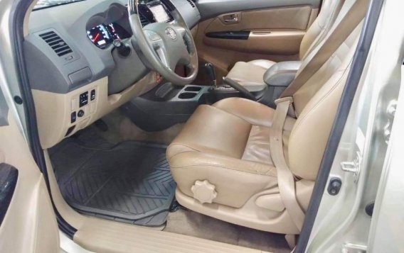Toyota Fortuner 2013 Automatic Diesel for sale in Quezon City-5