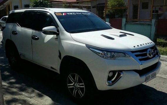 Selling Used Toyota Fortuner 2018 Automatic Diesel -8