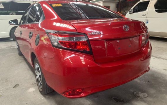 Selling Red 2017 Toyota Vios in Quezon City-3