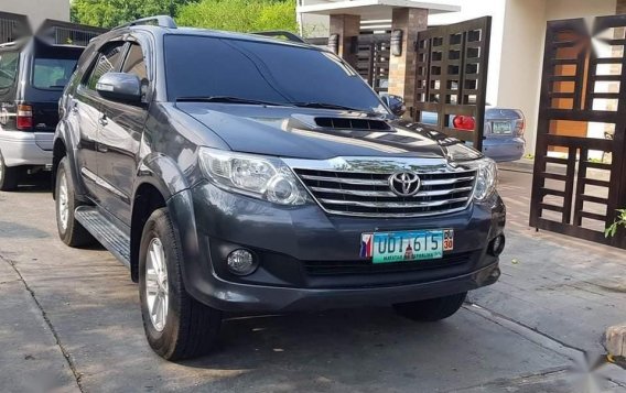 For sale Used 2012 Toyota Fortuner in Las Piñas-3