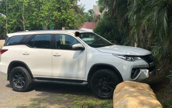 Toyota Fortuner 2017 for sale in Lipa-9