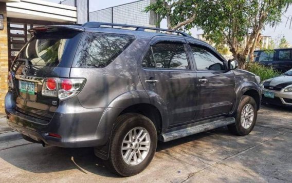 For sale Used 2012 Toyota Fortuner in Las Piñas-2