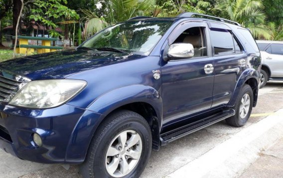 Selling Toyota Fortuner 2007 Automatic Diesel in Quezon City-1
