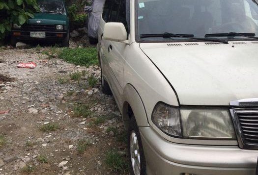 Selling Used Toyota Revo 2002 in Pasig-9