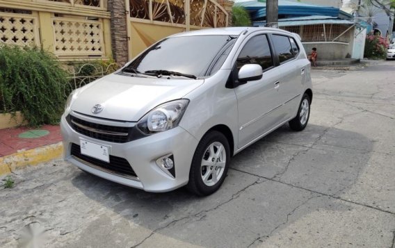 Selling 2nd Hand Toyota Wigo 2015 Automatic Gasoline at 40000 km in Parañaque