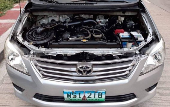 For sale Used Toyota Innova 2013 in Quezon City-2