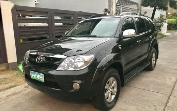 For sale 2006 Toyota Fortuner Automatic Gasoline at 80000 km in Parañaque-4