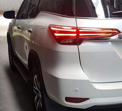 Toyota Fortuner 2019 Automatic Diesel for sale in Quezon City-3