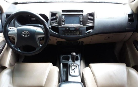 Selling Toyota Fortuner 2014 Automatic Diesel in Pasig-3