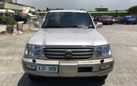 Selling Used Toyota Land Cruiser 2003 in Pasig-4
