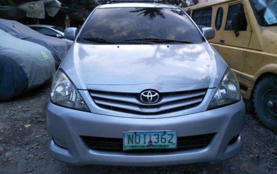 Selling Toyota Innova 2009 Manual Diesel in Mandaluyong