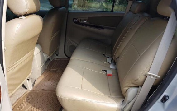 For sale Used 2013 Toyota Innova-6