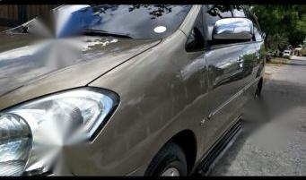 Used Toyota Innova 2011 for sale in Angeles-2
