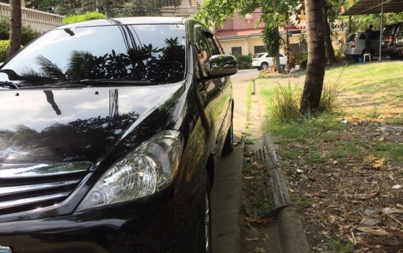 Toyota Innova 2011 Automatic Gasoline for sale in Quezon City-3